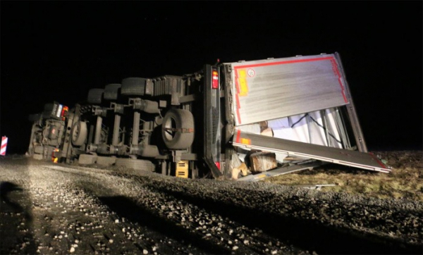 Dopravní nehoda nákladního vozidla na obchvatu - Olomouc