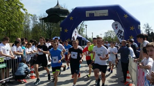 Náměstek Jura odstartoval Juniorský maraton