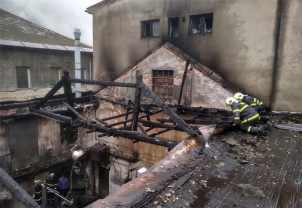 Při požáru kovárny na Olomoucku uchránili hasiči majetek za 10 milionů