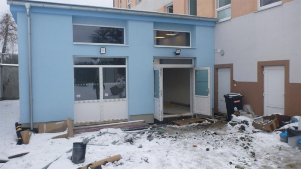 54 dětí bylo evakuováno při požáru přístavby školy na Šumperskuo