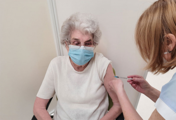 Šumperští zdravotníci aplikovali už 20 tisíc dávek vakcíny proti covidu, nemocnice očkuje bez dlouhého čekání