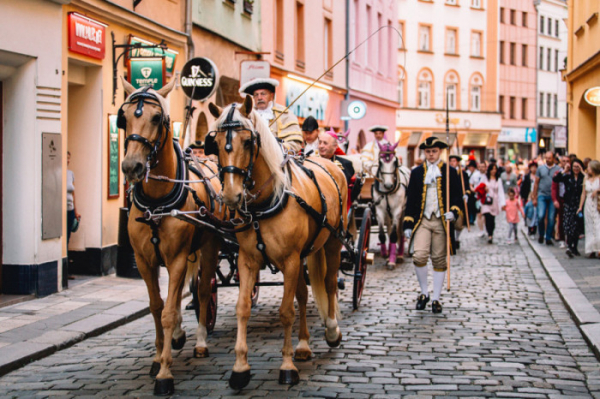 Svátky města Olomouc opět v plné kráse. Letos i s tradičním průvodem ke cti sv. Pavlíny