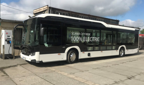 Česká města sázejí na elektrobusy. V Kladně a Přerově se o dobíjení stará ČEZ ESCO