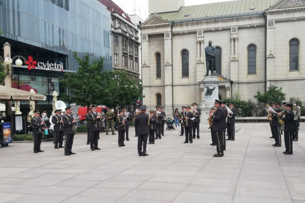 Vojenské hudby pěti států zahrají už tento víkend v Olomouci a Kroměříži